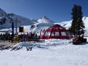 Merveilleux sur la piste Hahnenmoos-Geils