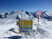 Signalisation dans le domaine skiable du glacier