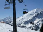 Edelweissbahn - 4 places | Télésiège rapide (débrayable)