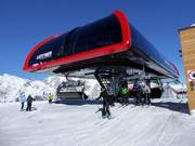 Wastenegg - 6 places | Télésiège rapide (débrayable) avec capots de protection