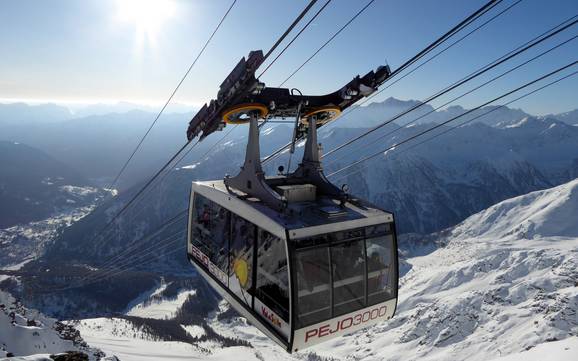 La plus haute gare aval dans la zone du Skirama Dolomiti – domaine skiable Pejo 3000