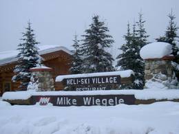 Domaine skiable Mike Wiegele – Blue River