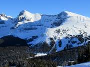 Vue sur les descentes extrêmes Delirium Dive