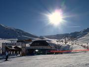 Arcabulle - 6 places | Télésiège rapide (débrayable) avec capots de protection