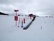 Pente d'entraînement avec tapis roulant à la station de vallée