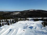 Vue sur le gigantesque snowpark