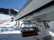 Rojen - 4 places | Télésiège rapide (débrayable) avec capots de protection