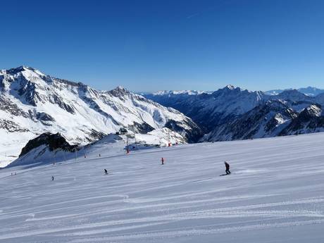 Diversité des pistes Stubaital (vallée de Stubai) – Diversité des pistes Stubaier Gletscher (Glacier de Stubai)