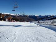 Espace débutant à Les Agudes Village avec tapis roulant