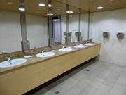 Des toilettes impeccables à la station de vallée