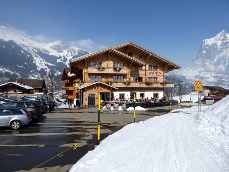 Oberland bernois: offres d'hébergement sur les domaines skiables – Offre d’hébergement Kleine Scheidegg/Männlichen – Grindelwald/Wengen