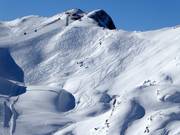 Traces de poudreuse au télésiège du sommet