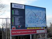 Plan des pistes avec informations actualisées à la station inférieure de Schwarzenberg