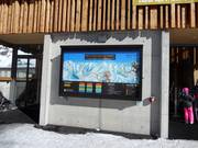 Tableau des pistes à la station de vallée à Andermatt