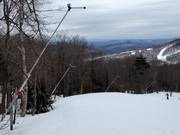 Enneigement par canons à neige dans le domaine skiable de Killington