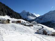 Vue sur les hébergements à Damüls