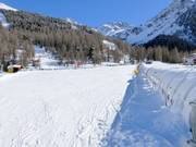 La piste d'entraînement Cevedale avec tapis roulant couvert