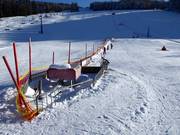 Téléski pour enfants dans l'espace d'apprentissage