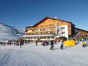 Hôtel Schwarzhorn au cœur du domaine skiable