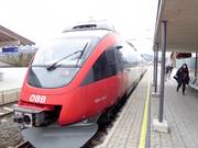 Gare directement à la télécabine Hahnenkammbahn