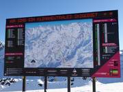 Tableau panoramique avec des informations actualisées dans le domaine skiable d’Ischgl