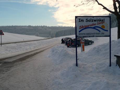 Reutlingen: Accès aux domaines skiables et parkings – Accès, parking Im Salzwinkel – Zainingen (Römerstein)