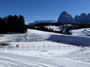 Lac de retenue pour l’enneigement sur l’Alpe de Siusi