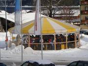 Le bar à parasol à la station de vallée propose également quelques snacks.