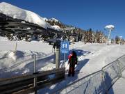 La barre est remise lors de l’embarquement au téléski.