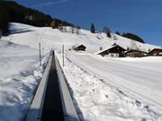 Tapis magique avec piste facile