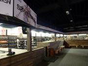 Location de chaussures de ski dans le hall de ski