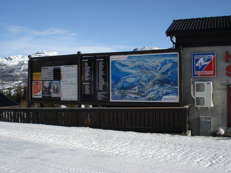 Norvège: indications de directions sur les domaines skiables – Indications de directions Hemsedal
