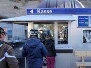 Espace d'information et de billetterie soigné à Lenk