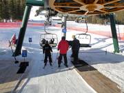 Assistance à l’embarquement au télésiège