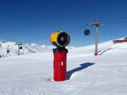 Canons à neige performants dans le domaine skiable Les 3 Vallées