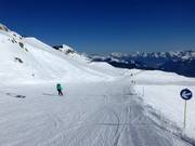 Piste facile n° 1 du plateau du glacier jusqu’à l’Alpincenter