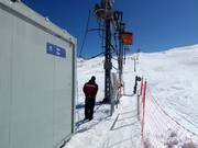 À certaines installations, le personnel accueillant est présent.