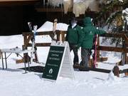 Consigne à skis gratuite pendant la journée auprès des restaurants