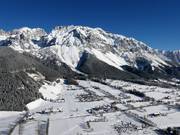 Vue sur les hébergements à Schildlehen (Ramsau am Dachstein)
