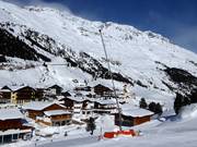 Enneigement artificiel sur les pistes de vallée à Vent