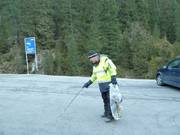 Personnel de nettoyage à la station de vallée