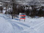 Signalisation des pistes dans le domaine skiable Tänndalen
