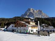 Rifugio Palafavera directement sur les pistes