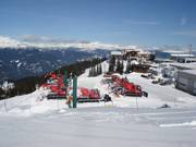 Station de service pour dameuses au Whistler Mountain