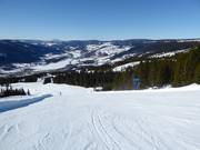 Large piste avec vue sur la vallée de Gudbrand
