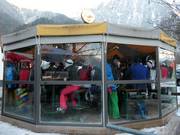 Bar à parasol à la station inférieure de l'Acherkogelbahn