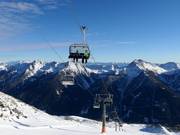 Mutegg - 4 places | Télésiège rapide (débrayable) avec capots de protection