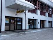 Zone de caisse soignée à la station de vallée