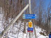 Signalisation des pistes dans le domaine skiable de Bromont