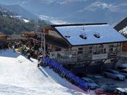 Trametschhütte avec appartements de vacances directement sur la piste